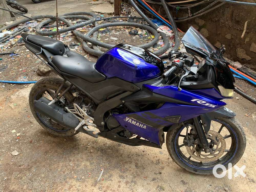 Yamaha r15 V3