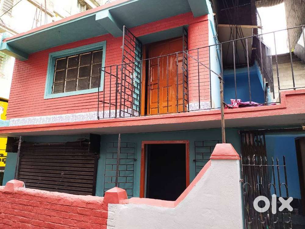 1BHK near VIP Road, Kaikhali, 5mins from Airport gate 1