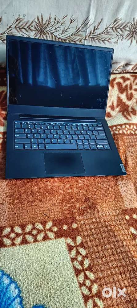 Lenovo IdeaPad 1tb hdd 256gb SSD in gud condition with charger