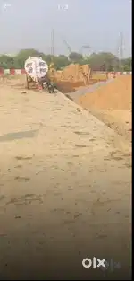 Barra by se 3.5km karrahi market se 2.5km ki doori pr fattepur me