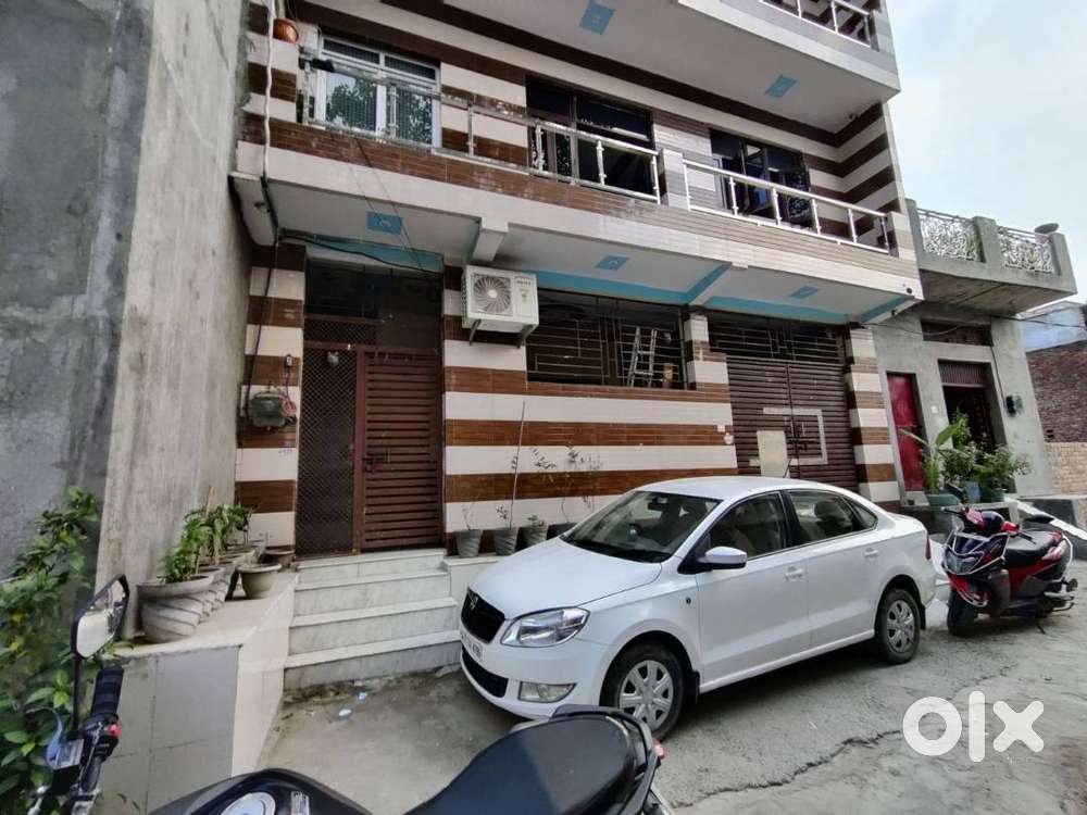 2 BHK Flat Floor