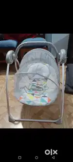 Baby swing cradle