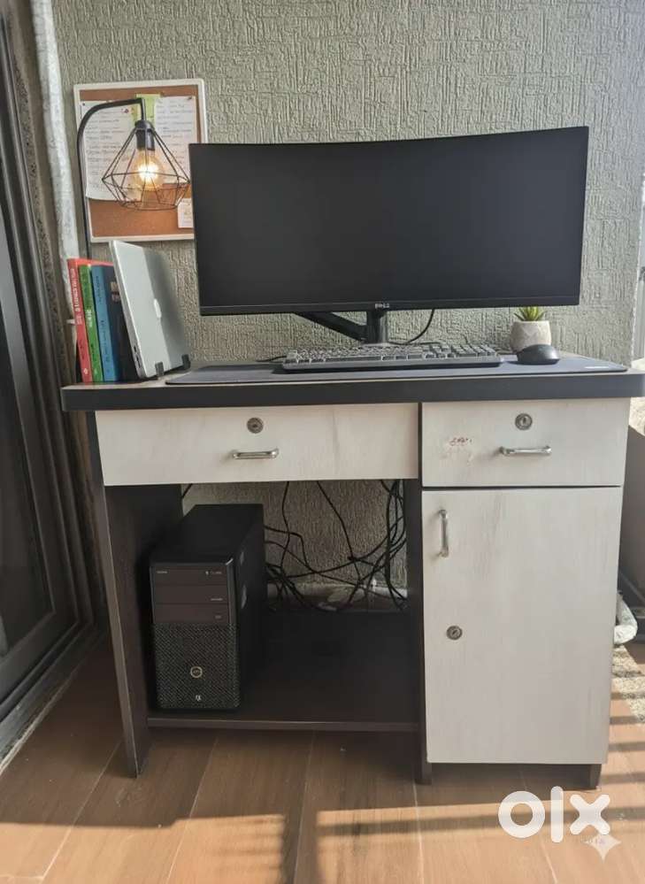 New Study - Office - Computer Table / Desk