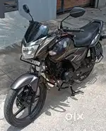 Honda shine bs6 2022 model single owner
