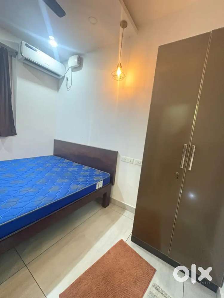 1 bhk fully furnished builder floor rent in Kakkanad near mavelipuram