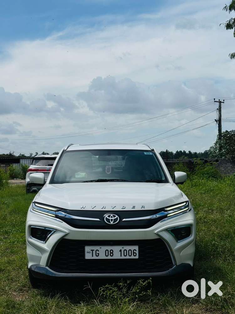 Toyota Urban Cruiser Hyryder 2023 Petrol 44000 Km Driven