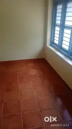 Karaparamba nr homeo college 2BHK apartment for rent.only family .