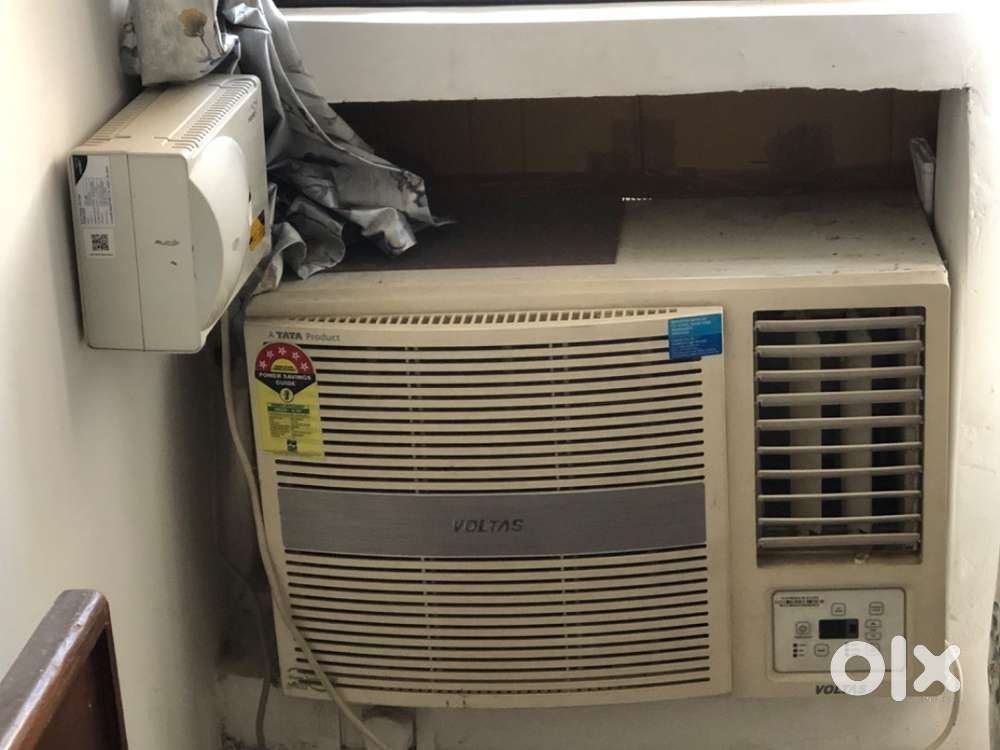1.5 ton Voltas window AC 5 star