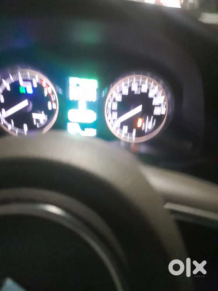 Kisi ko Delhi ncr ertiga ya dzyre rent par deni ho to samperk kare