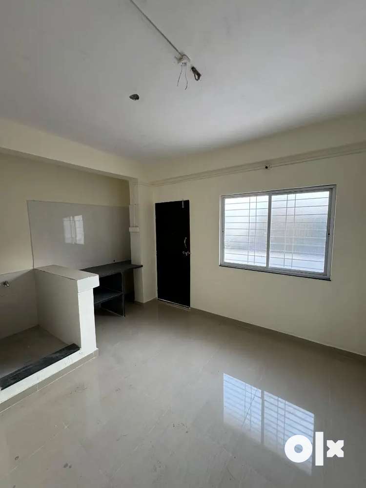 Apartment on rent in neharunagar area- single room / double rooms