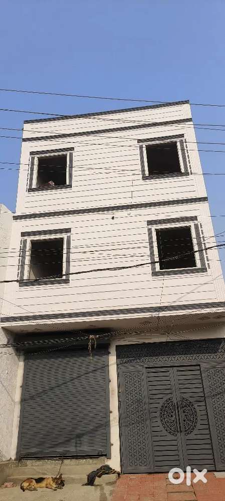 Building available for rent