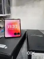 Moto razr 50 ultra 12gb ram 512gb storage.