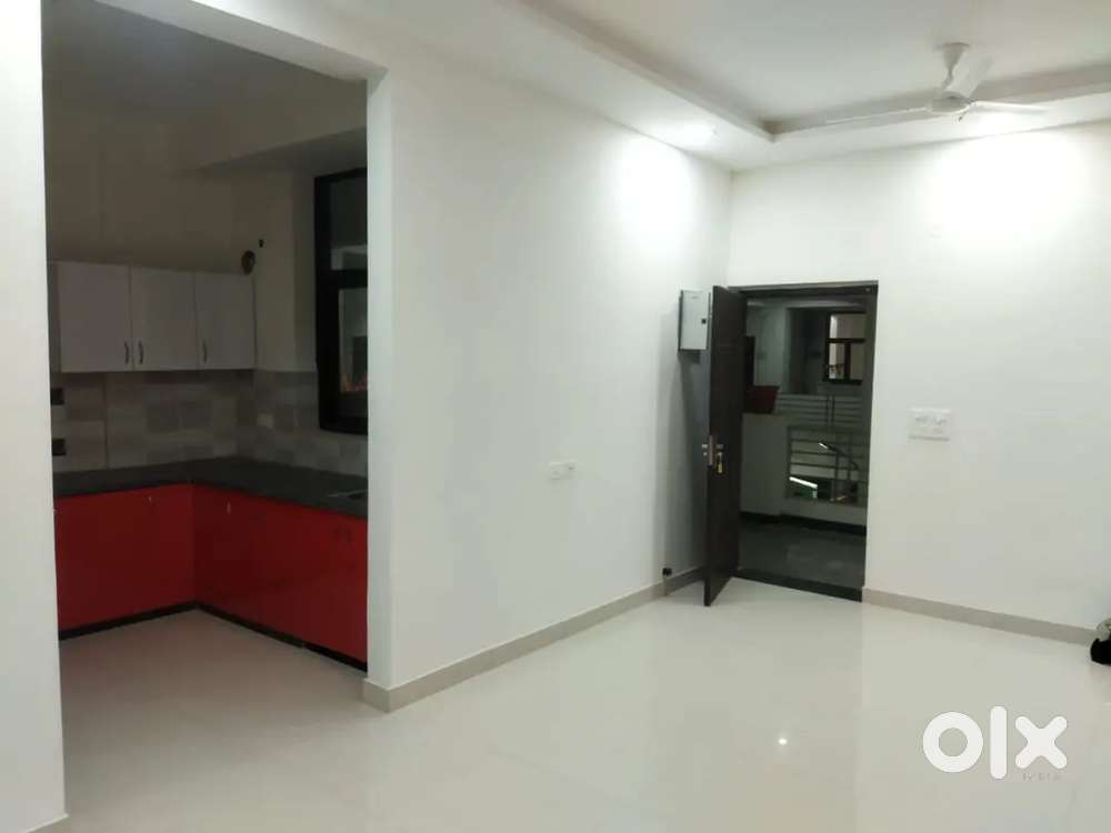 2Bhk flat at bodla bichpuri road(Only Family)