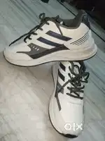 I want to sell my newpair of shoes