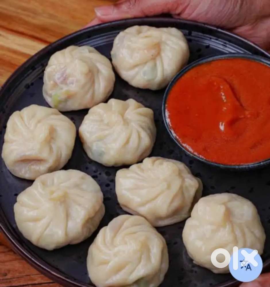Momos maker