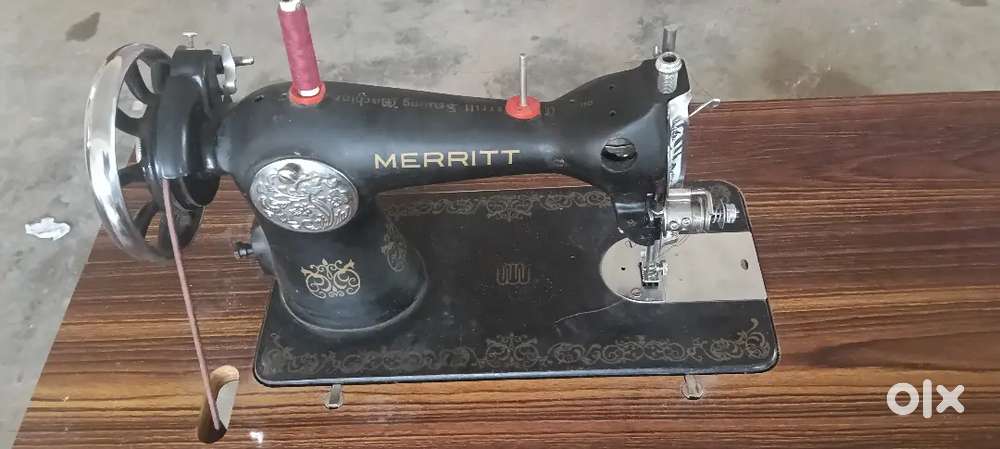 MERRIT Sewing Machine