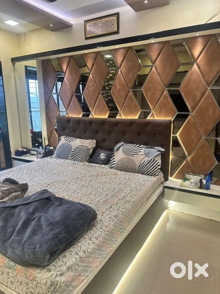 2BHK FURNISHED LAVISH FLAT WITH OC OPEN VIEW HIGHER FLOOR