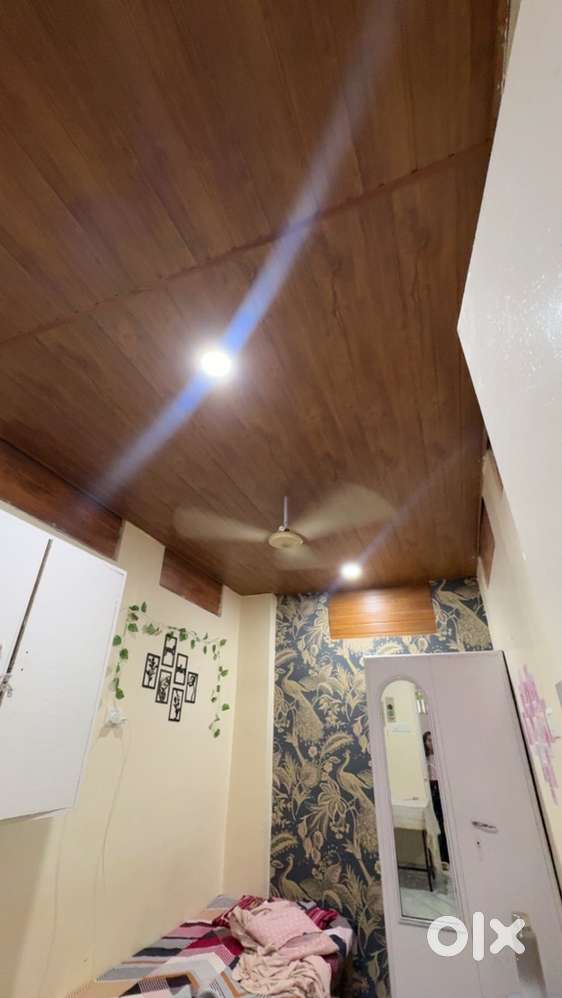 Saraswati girls hostel mp nagar (food include 1,2,3,4 seater available