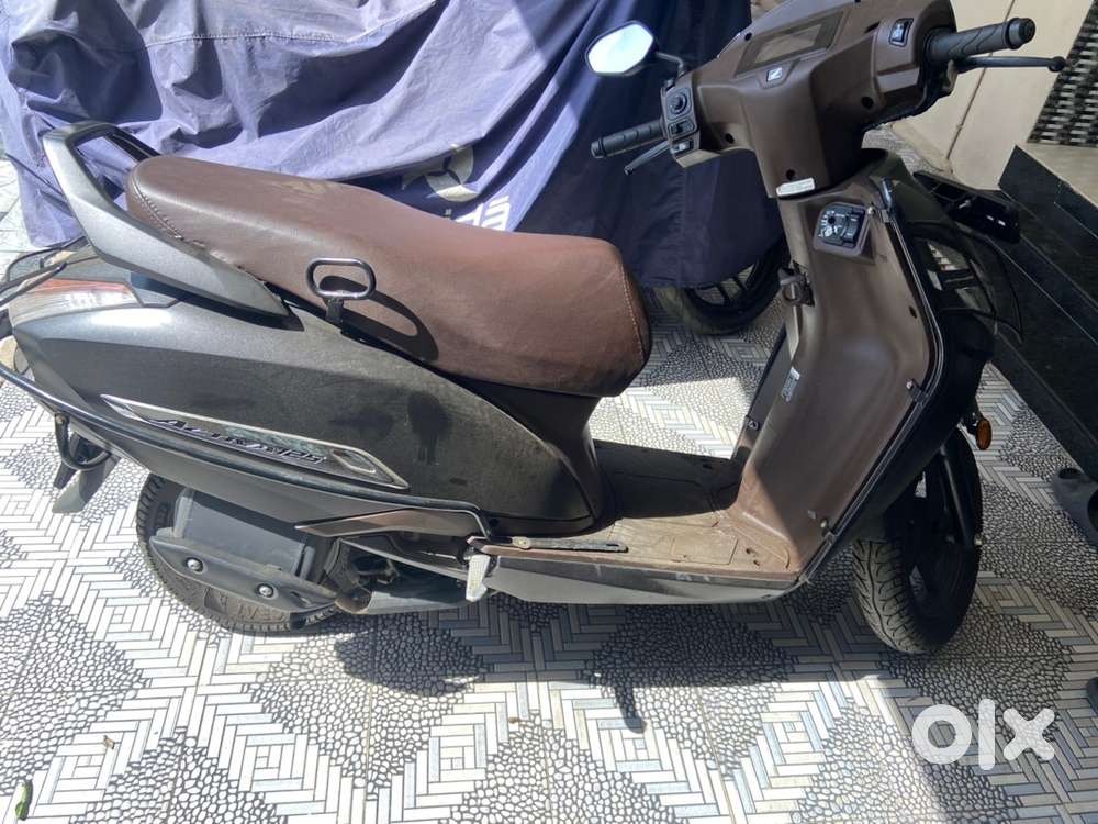 Two/four wheeler fitting