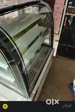 Display fridge cake counter