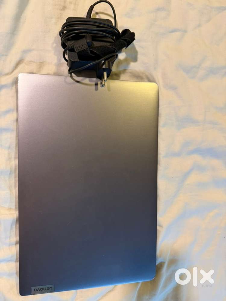 Lenovo Ideapad slim 3