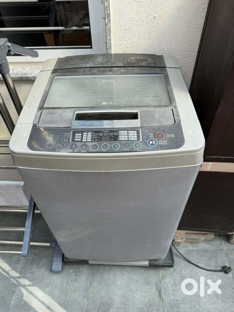 LG fully automatic 6.5kg top load washing machine