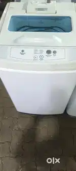 HIGH QUALITY LESS USED WASHING MACHINE AVAILABLE