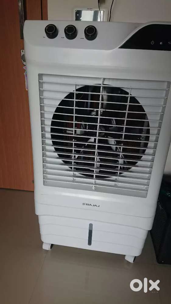 Bajaj Dmh 65 litres Cooler