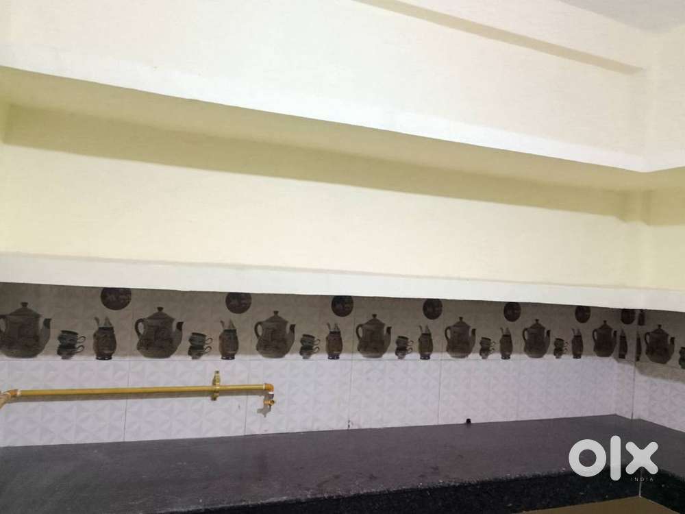 Complete grounds floor with parking