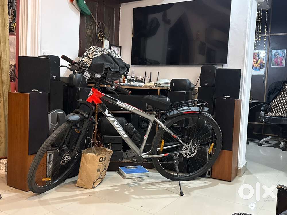 29.5 vivid cycle with gear and shock