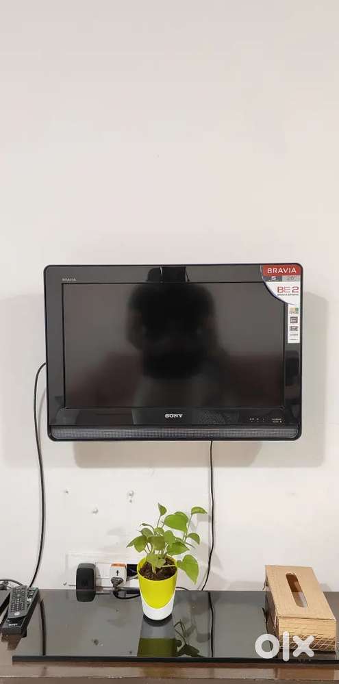 Sony S series 26 LCD TV Bravia Engine 2