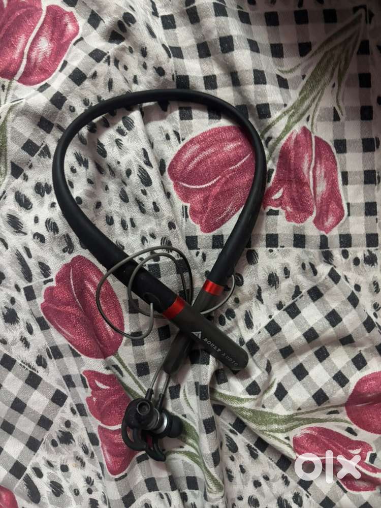 Headphones boult