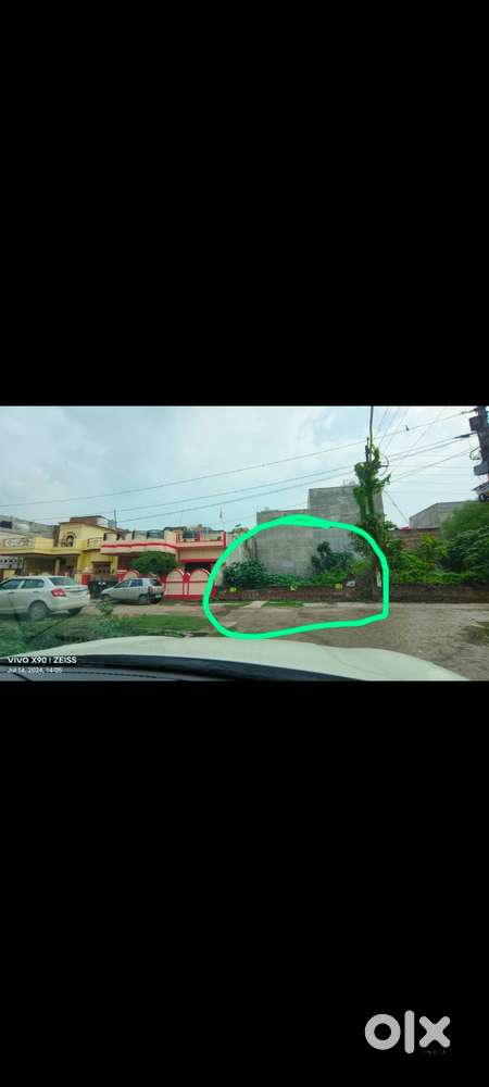 Plot is located in haweliya jhusi