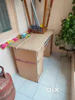 Computer Table