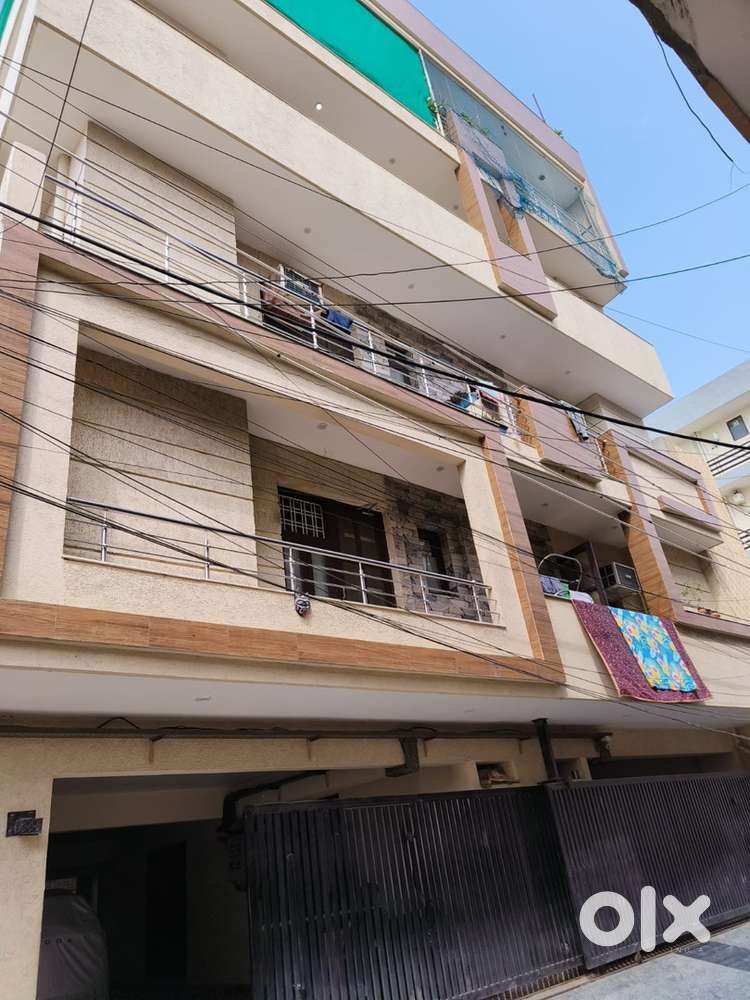 2 bhk flat for sale in friends colony