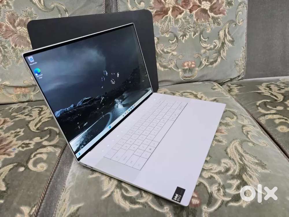Dell XPS 16 9640 16 Ultra 9 185H RTX 4070 32GB 1TB UHD+ OLED 90Hz to