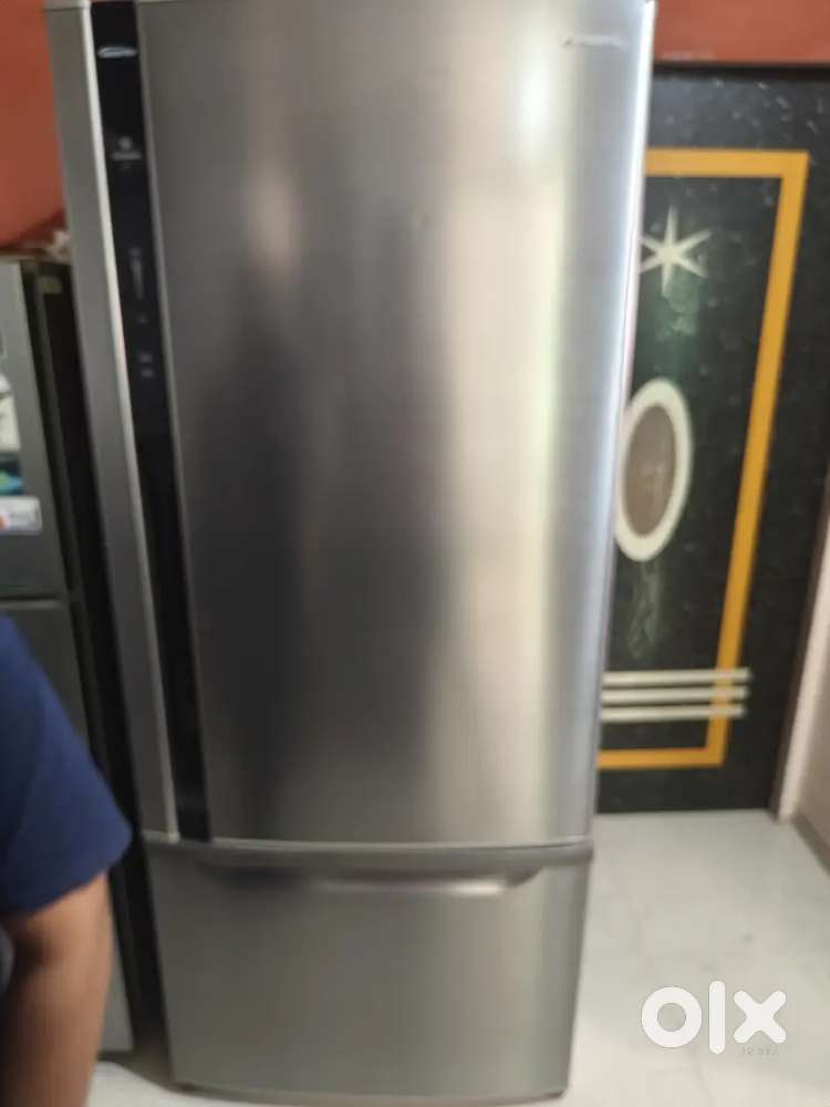 Panasonic 602 L Frost-Free Double Door Refrigerator 