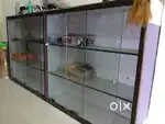 Shocase and 3 chair