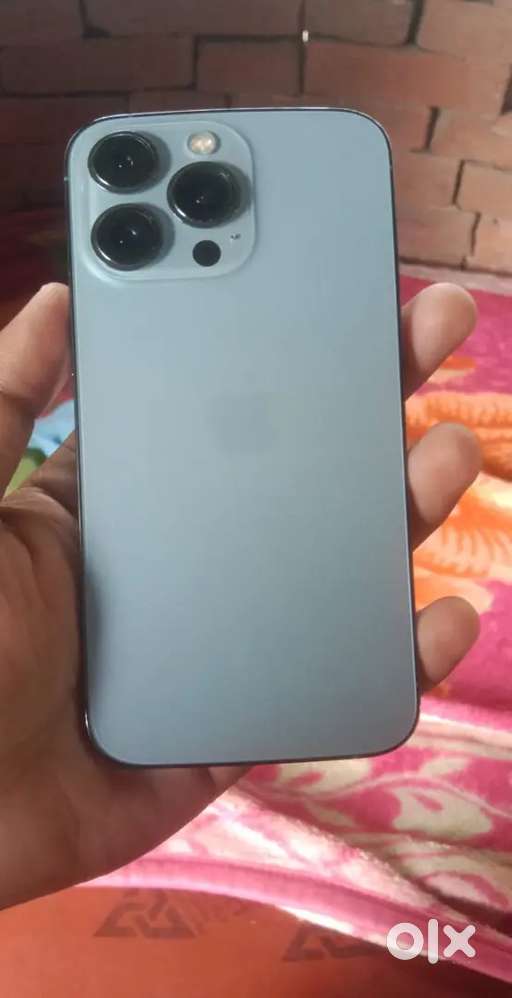 I phone 13promax battery health 80 256 gb hai