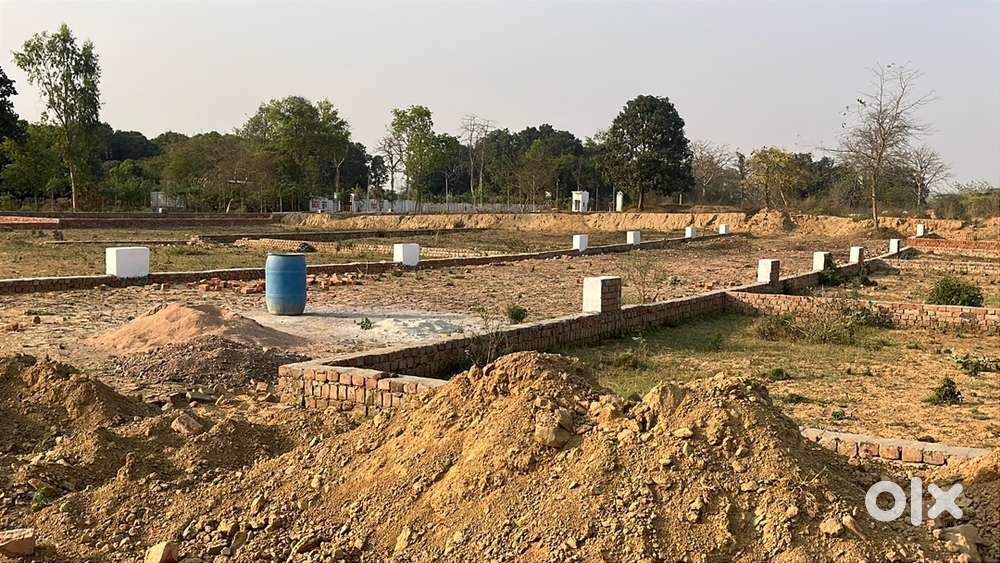 Investment side Sultanpur road par near Gosaiganj Ameti market’s