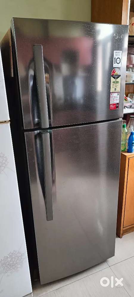 LG fridge with smart inverter compressor