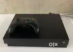 Xbox One X 1TB Gaming Console + 1 Controller