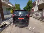 Mahindra XUV500 2018