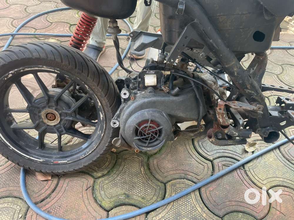 Aprilla sr150 parts fr sale