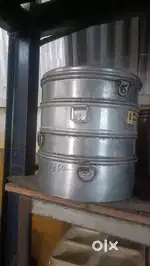 Momos vessels