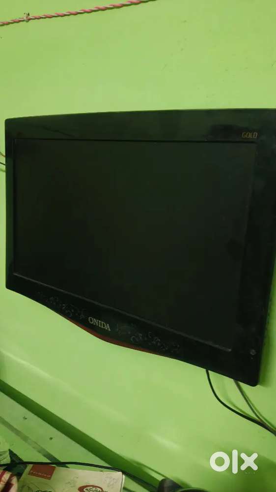 ONIDA lCD TV.