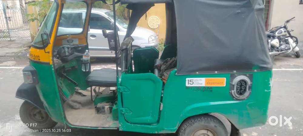 Ev passanger auto available