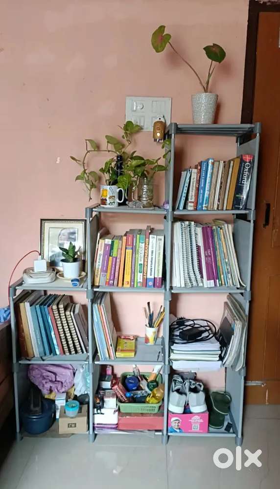 Rack for books and