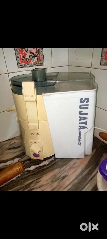 Sujata Juicer &Mixer Grinder