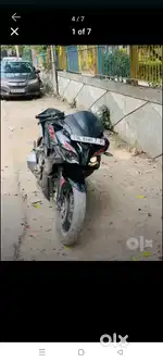 Bajaj Pulsar RS 200 (2016)
